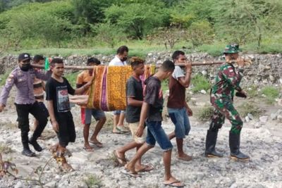 Warga Tewas Tergeletak di Pinggir Sungai Taloi Kupang, Usai Jatuh dan Terseret Arus Deras
