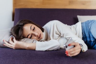 Tiba-Tiba Hilang Tanpa Kabar? Ini Alasan Psikologis di Balik Fenomena Ghosting
