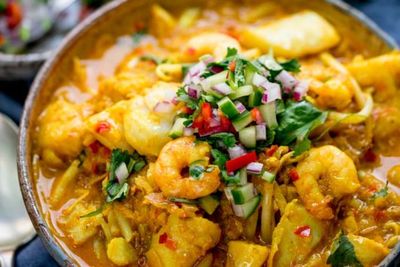 Cara Memasak Laksa Seafood Yang Rasanya Gurih