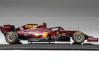 Amalgam Hadirkan Replika Ferrari SF1000, Hadir dengan Skala 1:8!