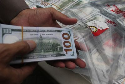 FOTO: Ungkap Kasus Peredaran Uang Dolar AS Palsu