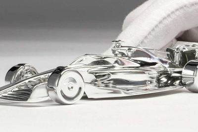 Amalgam dan F1 Hadirkan Tampilan Replika dari Mobil F1 2022!