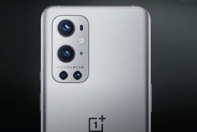 Rilis 23 Maret, OnePlus 9 Series Dipastikan Miliki Charger di Dalam Kotak