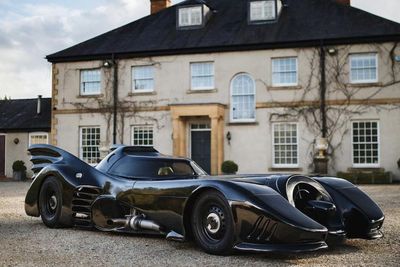 Replika Batmobile Ini Tengah DIlelang, Dibanderol Mulai 20.000 Poundsterling!
