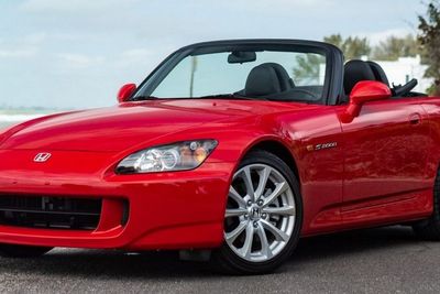 Honda S2000 Ini Dijual Senilai US$ 51.599 di Pelelangan, Apa Sih Kelebihannya?