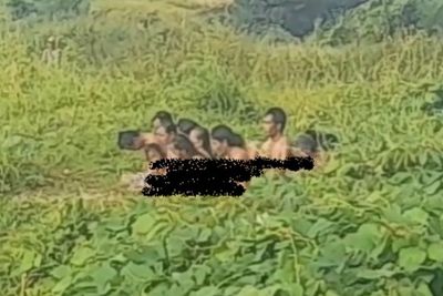 Diduga Aliran Sesat Hakekok, Belasan Orang Diamankan Usai Ritual Mandi Telanjang Bersama