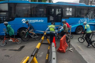 Mulai Hari Ini, Transjakarta Rute Ragunan-Blok M Beroperasi Kembali