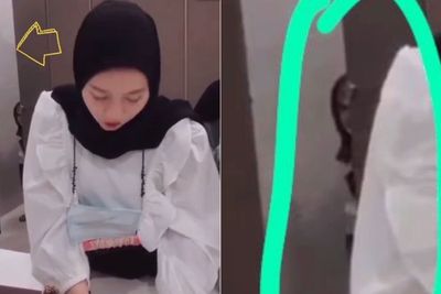 Merinding! Ada Penampakan Sosok Muka Hancur di Toilet Wanita, Diam-diam Mengintip