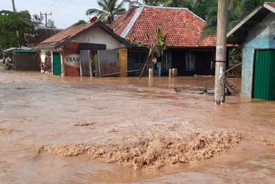 Banjir Bandang di Padang Lawas, 2 Mobil, 2 Motor Terbawa Arus dan Tak Ada Korban Jiwa
