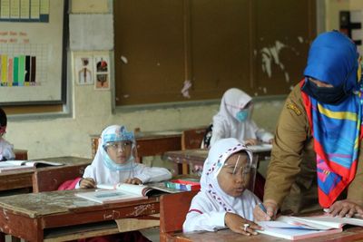 FOTO: Uji Coba Sekolah Tatap Muka di Kabupaten Bogor
