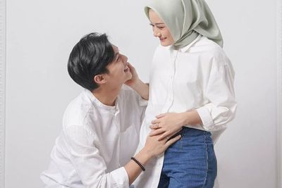 Rey Mbayang Pamer Foto USG Anak, Hidungnya Curi Perhatian Netizen, Mancung Banget