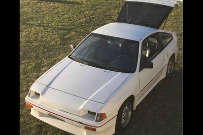 Honda CR-X 1984 Ini Menggunakan Mesin Twin-Engine, Kini Dijual!