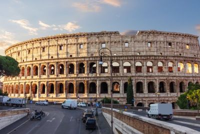 Jelang Libur Paskah, Italia Berencana Lockdown Lagi