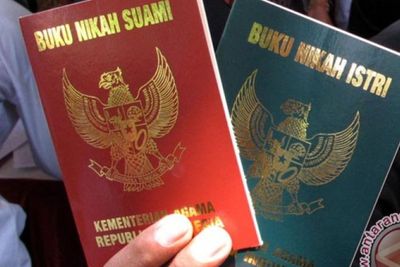 Ini Cara Membedakan Buku Nikah Asli dan Palsu