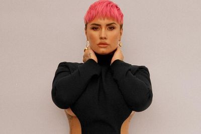 Demi Lovato Ungkapkan Dirinya Pernah Diperkosa di Umur 15 Tahun oleh Pengedar Narkoba