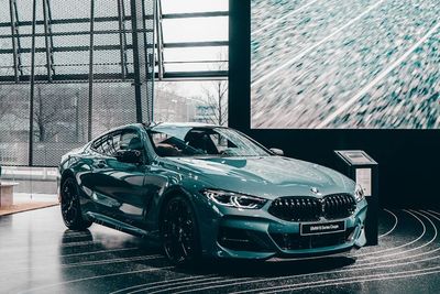 Perampok Ini Nekat Merampok Bank dengan Mobil BMW Pinjaman, Simak Selengkapnya!