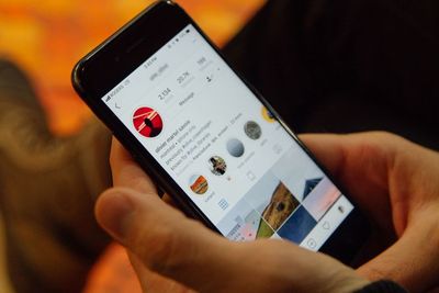 Lindungi Remaja, Instagram Bakal Larang DM dari Pengguna Dewasa Tak Dikenal
