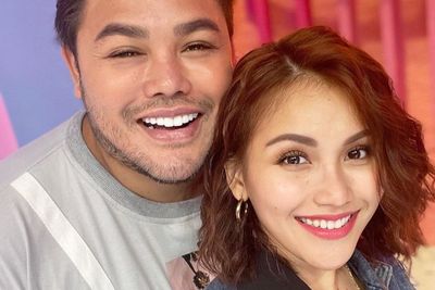 Foto Bareng, Ivan Gunawan dan Ayu Ting Ting Dinilai Mirip hingga Didoakan Berjodoh
