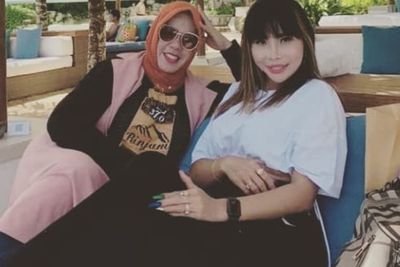 Rohimah Liburan Bareng Eva Bellisima di Bali, Netizen: Jangan Ingat-ingat Kiwil Lagi!