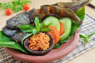 Resep Lele Goreng Sambal Kacang Yang Bisa Kamu Masak Hari Ini