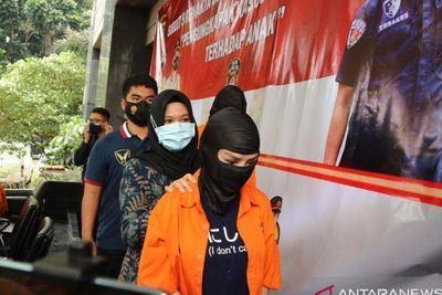 Cynthiara Alona Jadi Tersangka Prostitusi Online, Jebak 15 Anak di Bawah Umur Jadi PSK