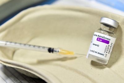 AstraZeneca Indonesia Bantah Fatwa MUI, Tegaskan Vaksinnya Tidak Mengandung Babi