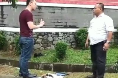 Kejam, Tak Suka Kucing, Pria Ini Siksa Hingga Bunuh Kucing yang Berkeliaran di Sekolahnya