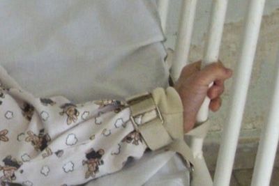 Rumah Sakit di Hong Kong Ini Ikat Bayi yang Terinfeksi Covid-19 ke Ranjang