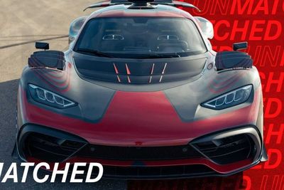 VIDEO: Lewis Hamilton Menjajal Hypercar Mercedes-AMG One!