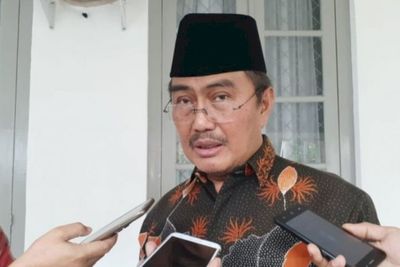 Jimly Asshiddiqie Minta Dampak Buruk dari Impor Beras Bisa Diungkap ke Masyarakat