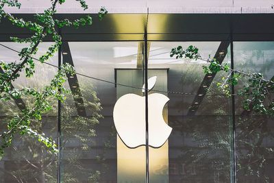 Regulator Brazil Menuntut Apple Hingga US$ 2 Juta, Karena Masalah Ini!