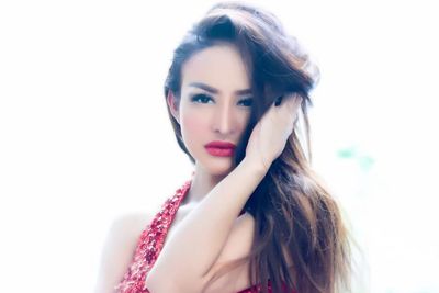 Cynthiara Alona Bantah Hotelnya Jadi Tempat Prostitusi: Pengelolanya yang Harusnya Tahu!