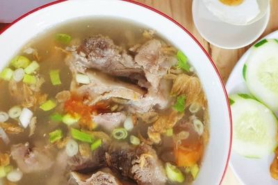 Cara Mudah Membuat Sop Daging Kuah Bening ala Jawa Yang Rasanya Maknyos