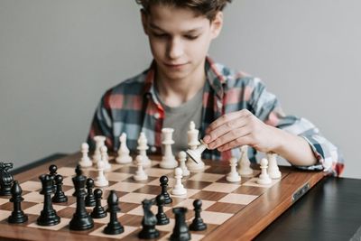 7 Strategi Mudah Cara Bermain Catur Bagi Pemula