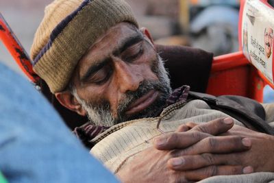 Tips Agar Tidak Mengorok Saat Tidur