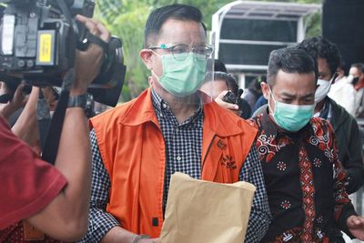 Juliari Batubara Mulai Bernyanyi Akui Berikan Rp536 juta kepada Ketua DPC PDIP Kendal