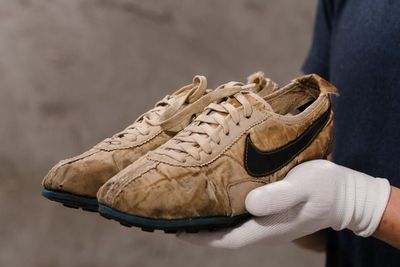 K11 Musea Berkolaborasi dengan Sotheby Tampilkan Sepatu Holy of Grail
