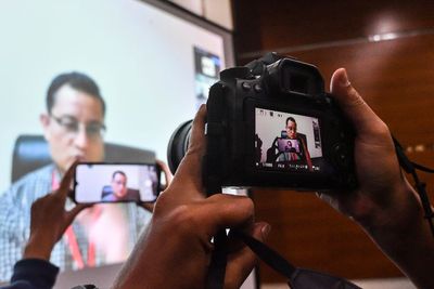 Juliari Batubara Bantah Perintahkan Anak Buah Palak Rp10 Ribu Per Paket Bansos