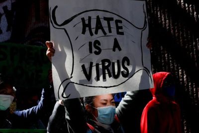 Buntut Penembakan di Atlanta, Warga Asia-Amerika Gelar Unjuk Rasa: Kami Bukan Virus!