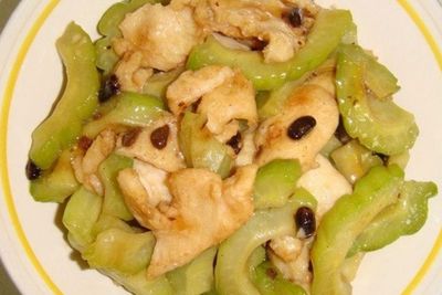 Resep Pare Tumis Tahu dan Ayam Yang Mudah Kamu Tiru di Rumah