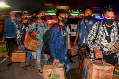 Pemerintah Plin Plan Soal Mudik Lebaran 2021, Diizinkan Menhub, Dilarang Menko PMK