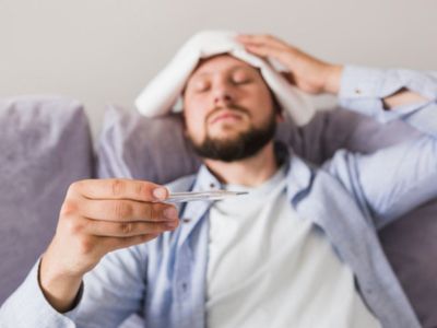Fakta atau Mitos: Benarkah Berkeringat Bisa Menyembuhkan Demam?