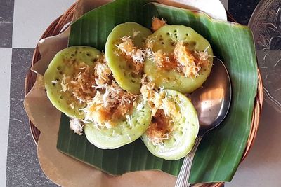 Coba Buat Jaje Laklak Yuk