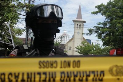 Jelang Paskah, Polisi Terapkan Screening di Pintu Masuk Gereja di Jakarta