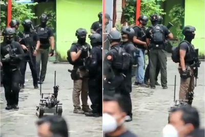 Buntut Bom Bunuh Diri di Gereja Katedral Makassar, Densus 88 Geledah Rumah Terduga Pelaku