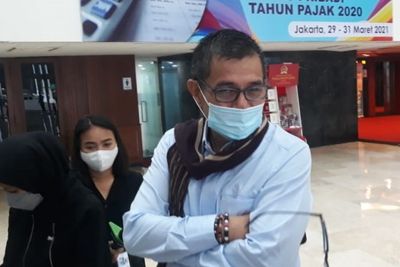 Singgung Pertarungan Ideologis, Hinca Panjaitan Tantang Moeldoko Nyanyi Mars Demokrat