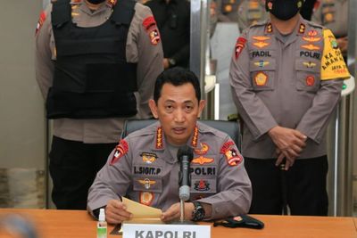 Wanita Penyerang Mabes Polri Berideologi ISIS, Ada Postingan Bendera dan Tulisan Jihad