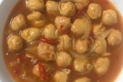 Nikmatnya Sup Bola Ayam Pedas Yang Mudah Kamu Bikin di Rumah