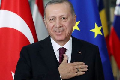 Kasus Corona Meningkat, Turki akan Lockdown Lagi Hingga Larang Sahur dan Buka Bersama