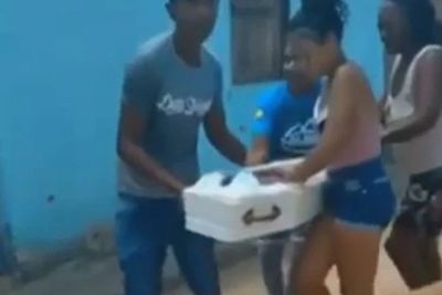 Seorang Pendeta Mengatakan Bayi Berusia 22 Bulan yang Meninggal Hidup Kembali